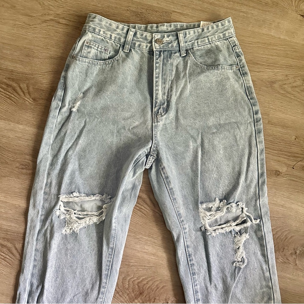 Ripped High Rise Mom Jeans